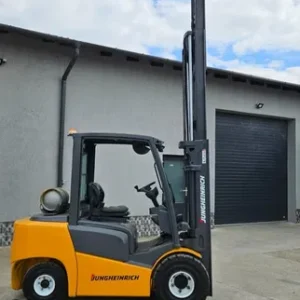 Motostivuitor Jungheinrich TFG 430 GPL