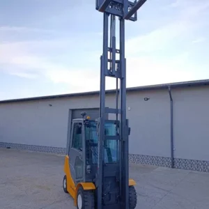 Motostivuitor diesel JUNGHEINRICH DFG 430 s