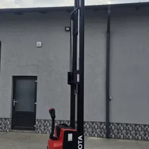 Liza electrica TOYOTA